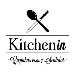 Logotipo Kitchen in - Cozinhas con 7 Sentidos